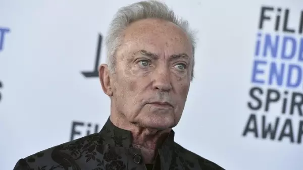 Фото к материалу: Умер звезда фильмов «Эйс Вентура» и «Блэйд» Удо Кирспе