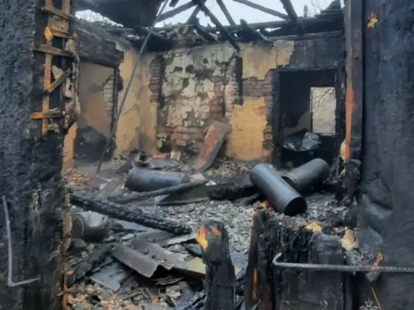 Фото к материалу: В Белокалитвинском районе при пожаре погиб пенсионер
