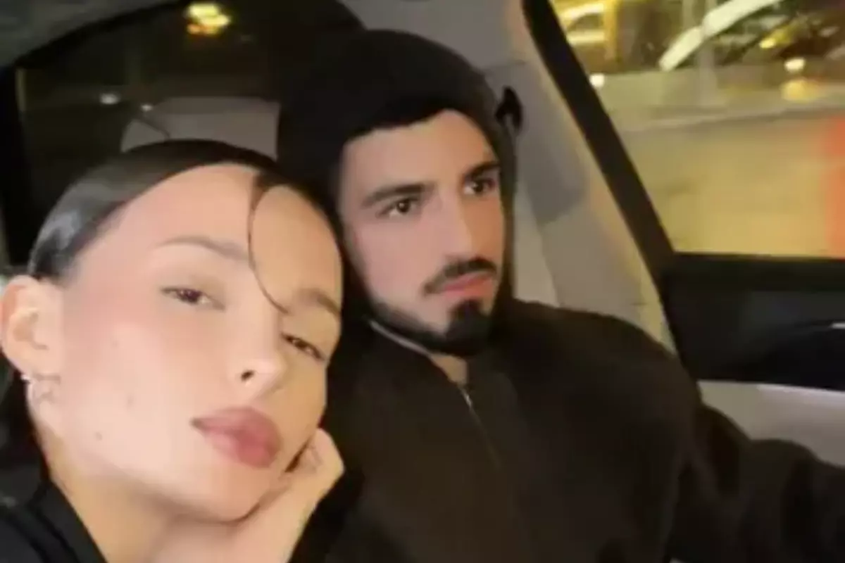 В долгах, как шелках: раскрыты подробности о новом парне Вали Карнавал