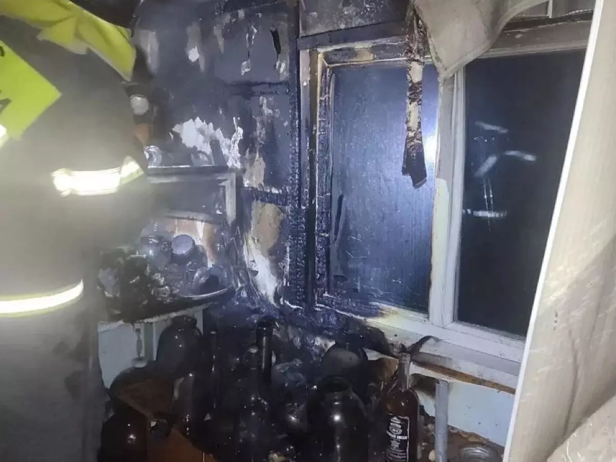 Под Таганрогом оставленный на зарядке шуруповерт едва не спалил дом 