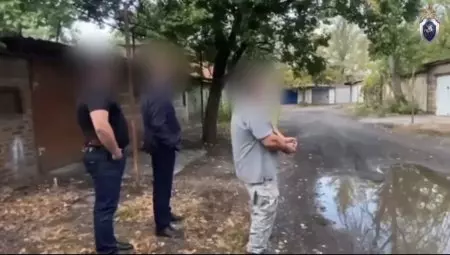 До десяти лет лишения свободы грозит 53-летнему жителю Батайска за стрельбу в подростков