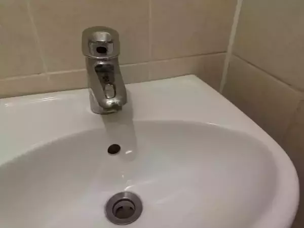 В двух районах Ростовской области отключили водоснабжение из-за аварий