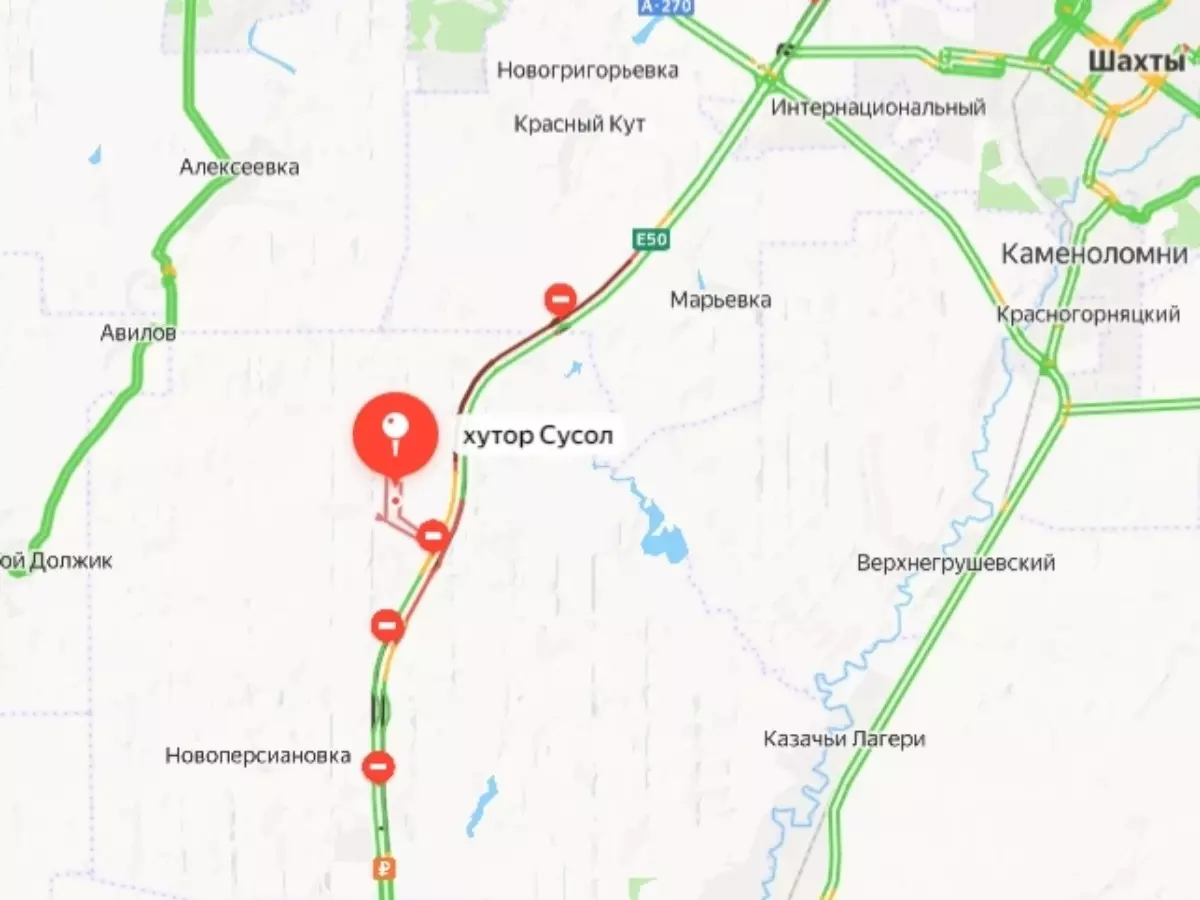 На трассе в Ростовской области образовалась пробка в 10 километров из-за ДТП