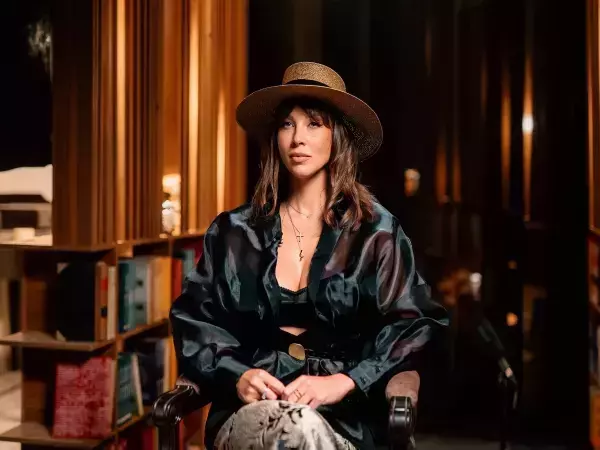 Полина Диброва призналась в любви к Роману Товстику на всеобщее обозрение