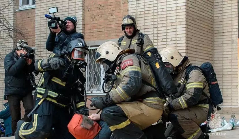 За сутки в Ростовской области спасатели ликвидировали пять техногенных пожаров