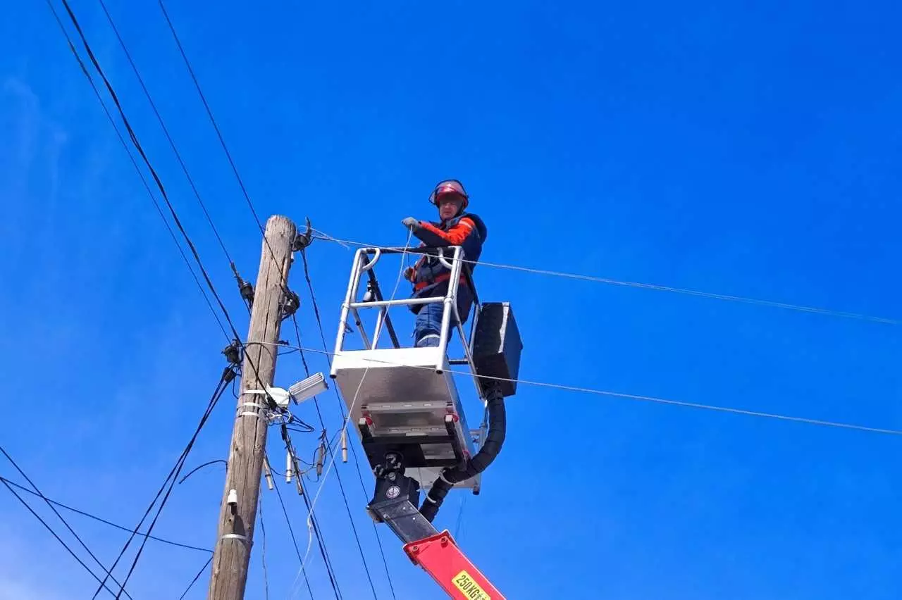 Донские энергетики перешли на усиленный режим работы из-за заморозок и метели