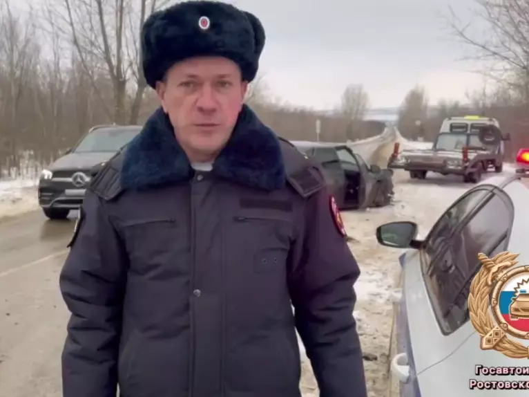 Три ДТП с разницей в пару минут: Из-за скользкой дороги на донской трассе произошло несколько аварий
