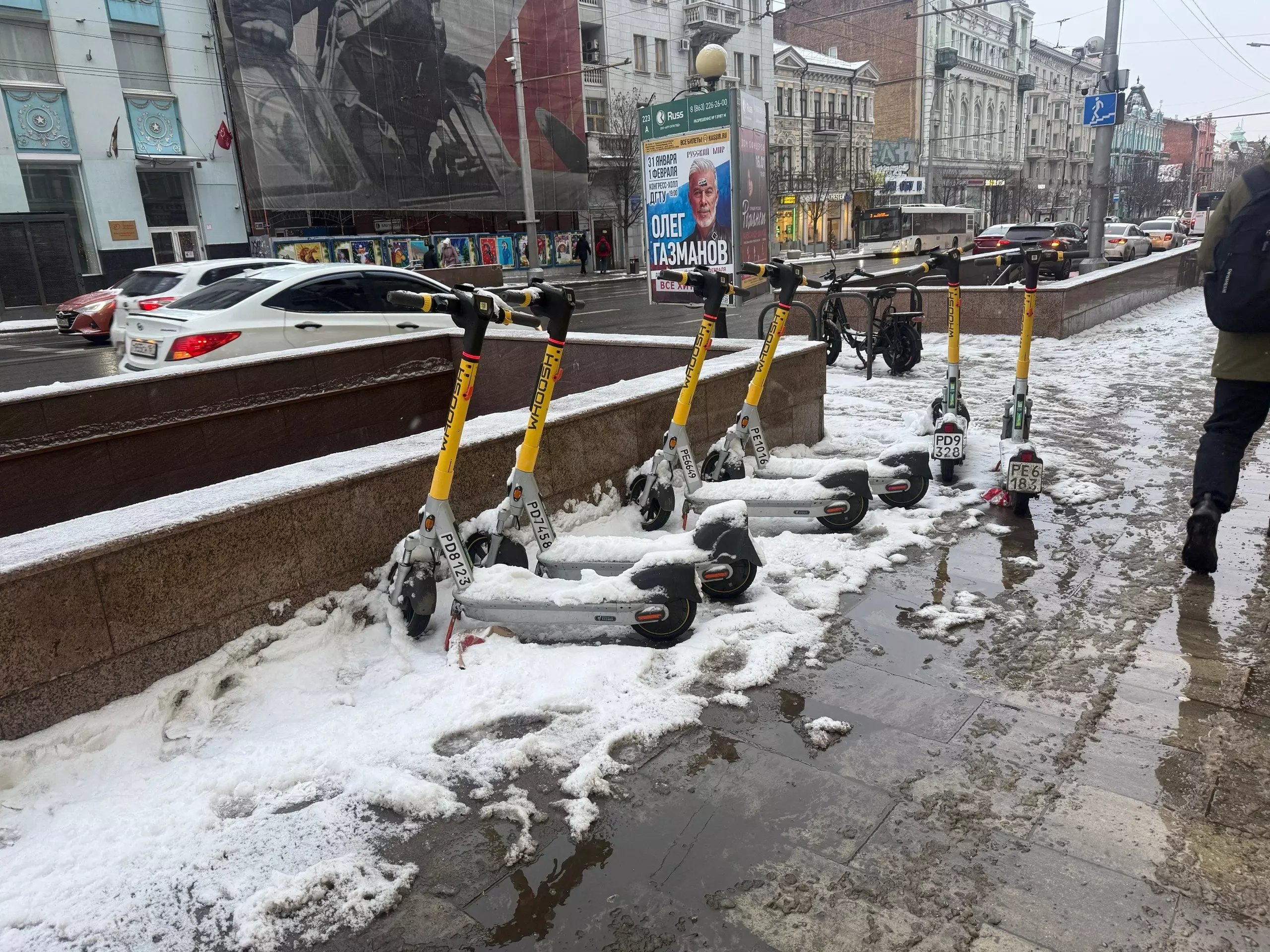 Берегись электросамоката: в Ростове продолжают сдавать в аренду самокаты