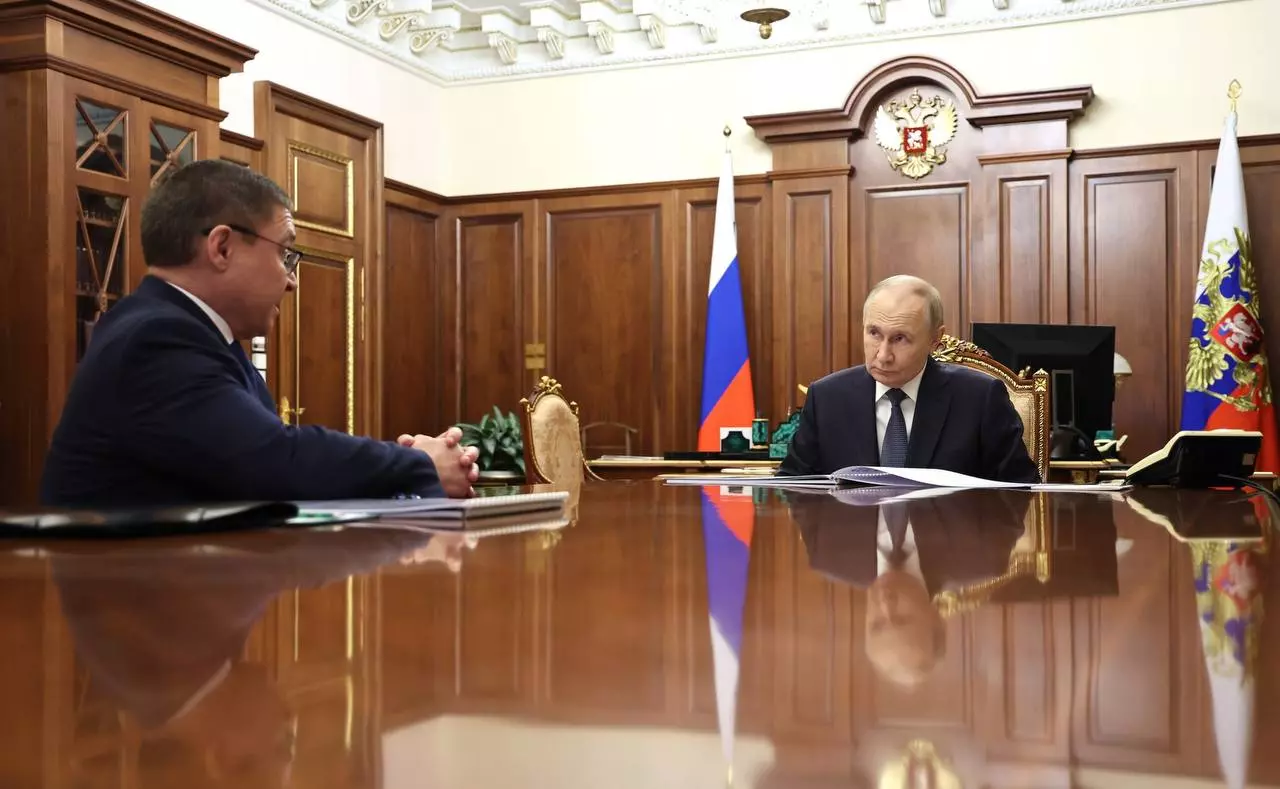 Владимир Якушев доложил президенту о старте отчетной кампании по народной программе «Единой России»