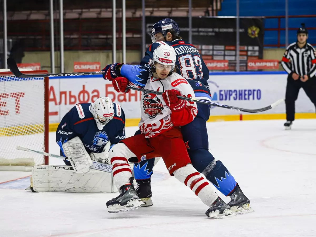ХК «Ростов» проиграл «Кристаллу» со счетом 2:3