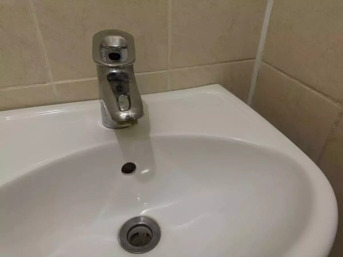 Из-за порыва в центре Ростова в двух района вода подается со сниженным давлением