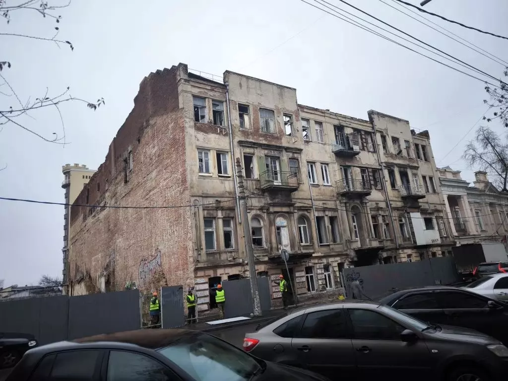 Сильно разрушен: власти Ростова объяснили, почему сносят легендарный дом Парамоновых