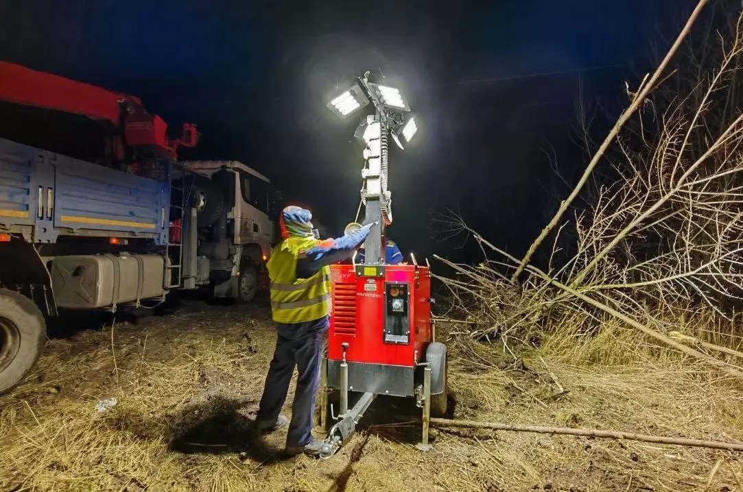 В Ростовской области энергетики восстановили электричество после непогоды