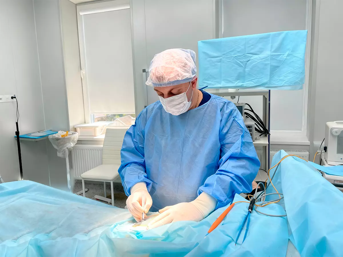 В Ростове-на-Дону пациенту провели четыре операции одновременно