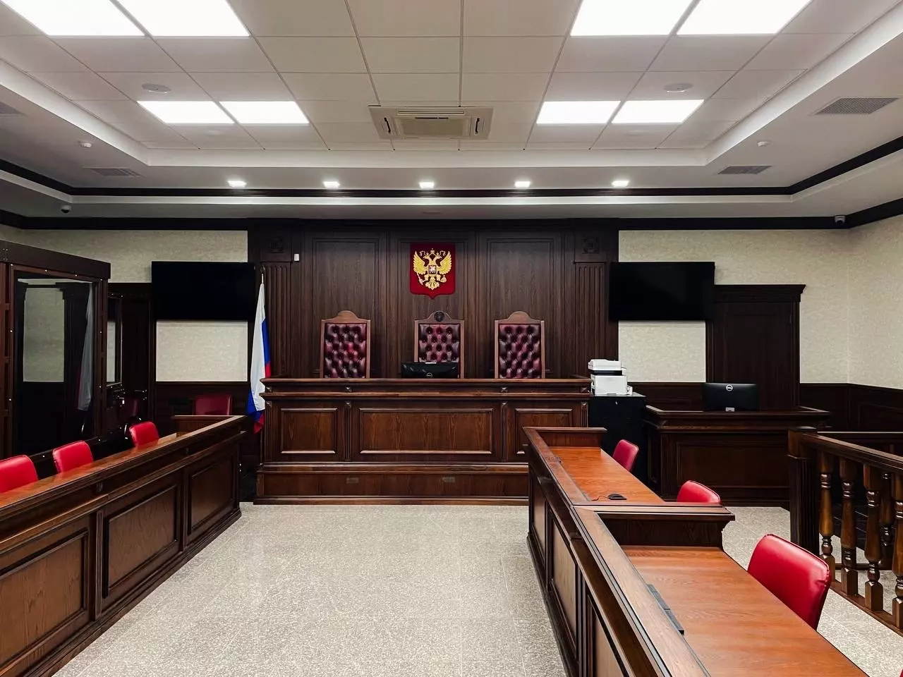 ВККС разрешила возбудить уголовные дела против пяти ростовских судей