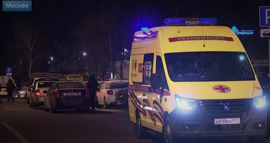 Два сотрудника ДПС пострадали при взрыве автомобиля в Москве