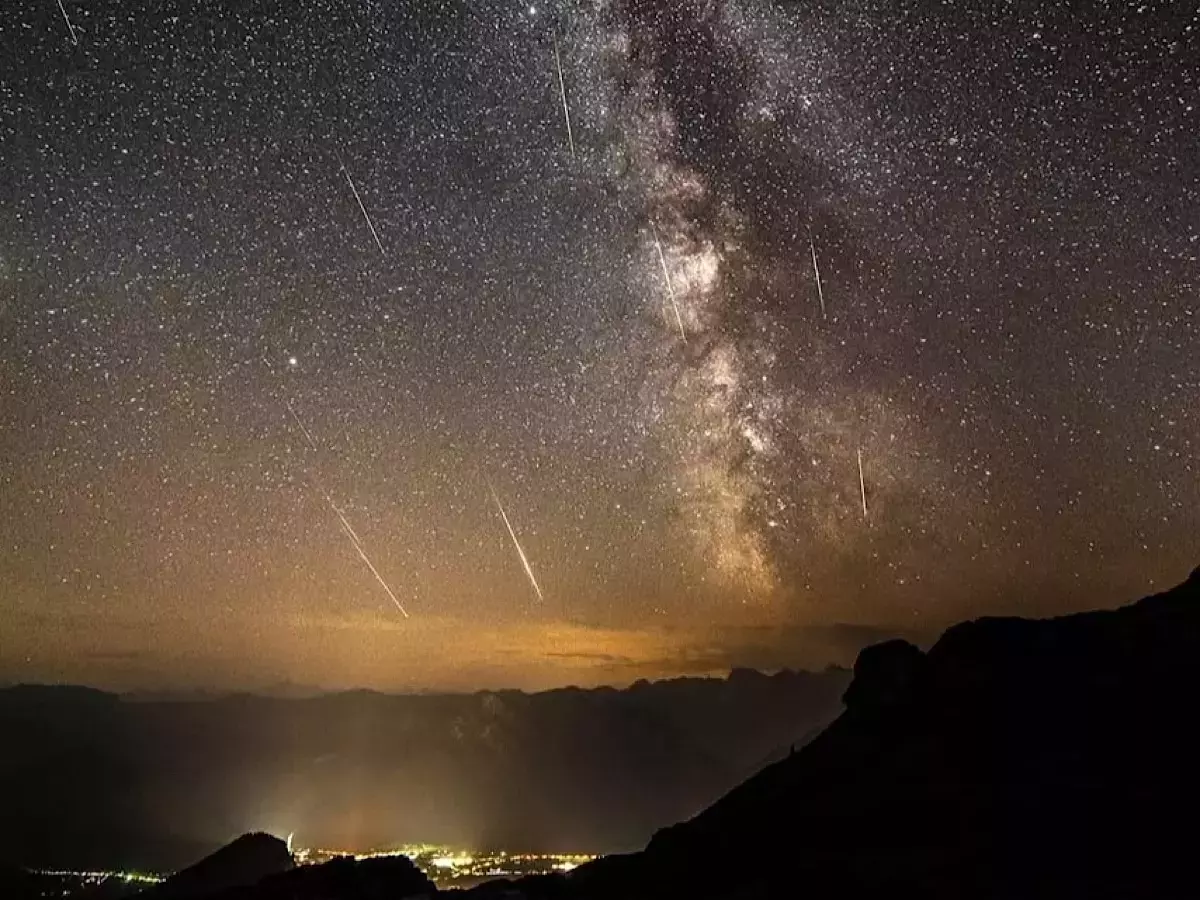 Суперлуние и метеорный поток Геминиды увидят жители Ростовской области в декабре