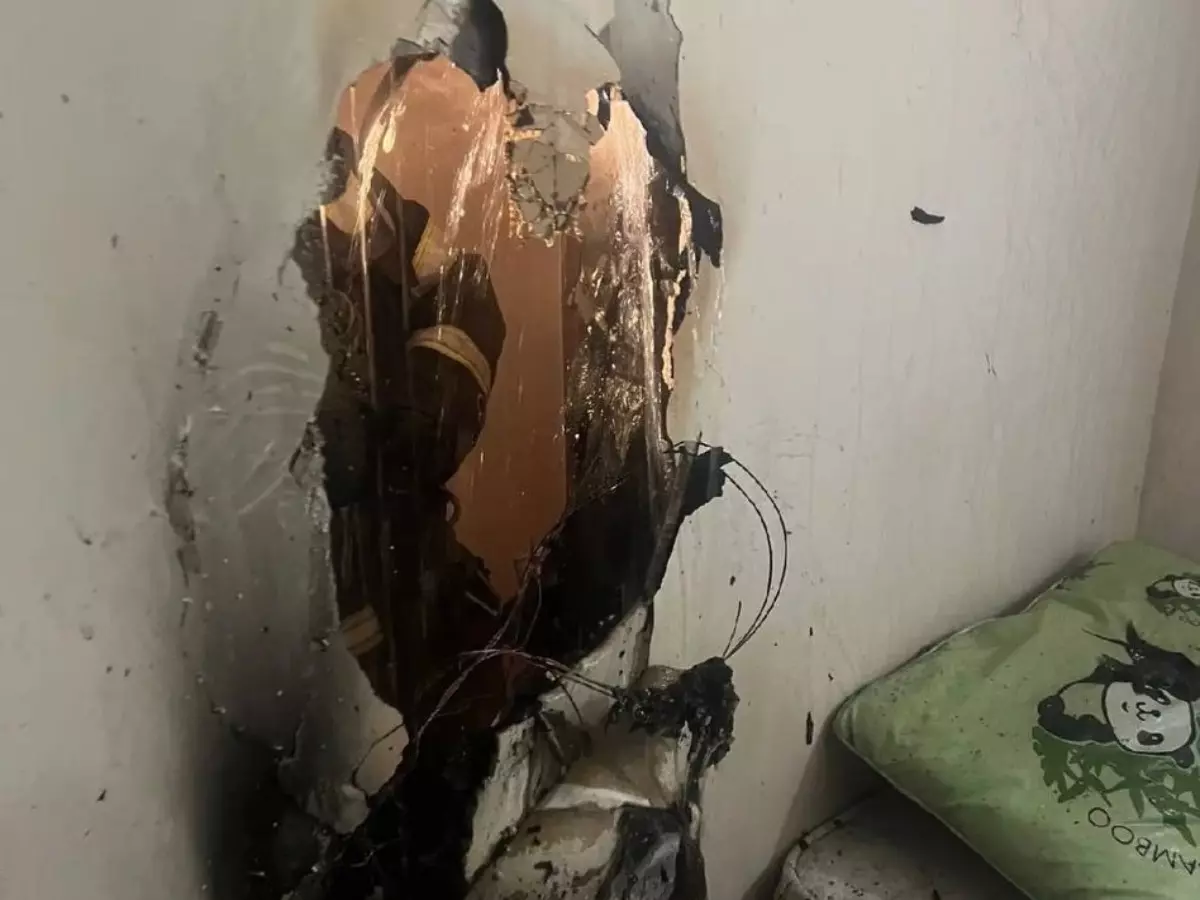 В Ростове новогодняя гирлянда в частном доме стала причиной пожара