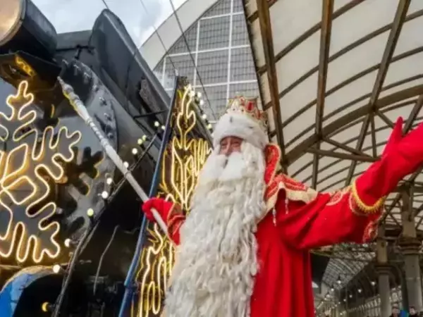 Сколько стоит заказать на Новый год Деда Мороза и Снегурочку в Ростовской области