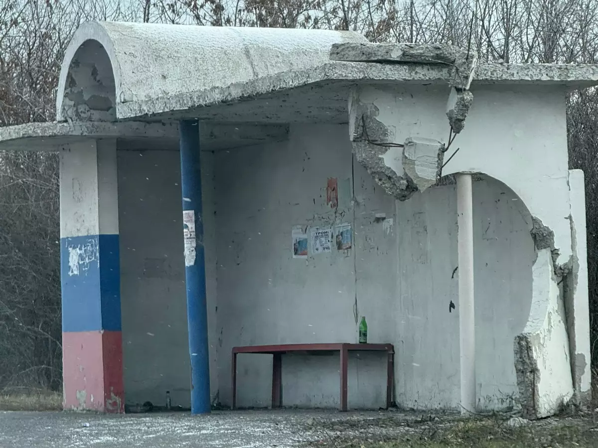 На трассе Ростовской области люди пожаловались на опасную бетонную остановку