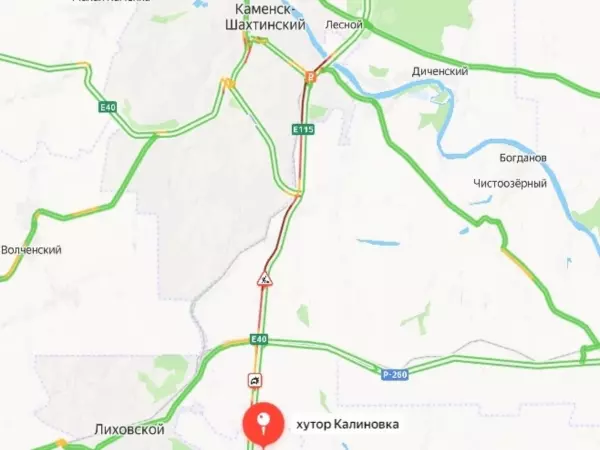 Фото к материалу: На трассе М-4 «Дон» в Ростовской области образовалась гигантская пробка