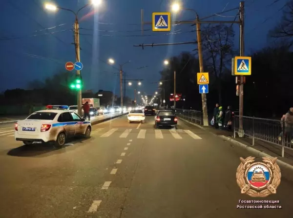 Фото к материалу: В Ростове под колеса иномарки попал 13-летний школьник