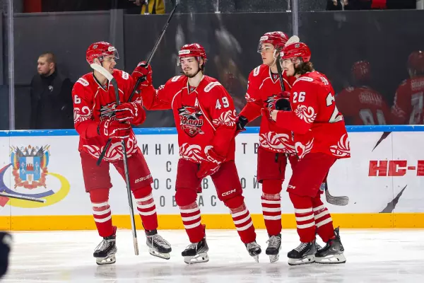 Фото к материалу: ХК «Ростов» прервал череду поражений и одержал победу над командой «Челны»