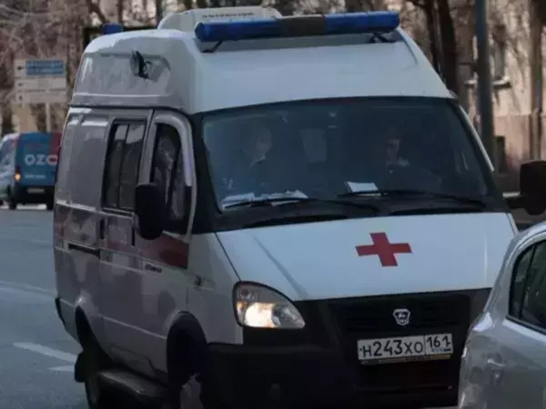 Фото к материалу: Женщина погибла под колесами автобуса в Ростовской области