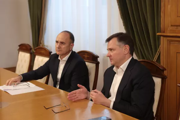 Фото к материалу: Три миллиарда рублей направят на электросети Ростовской области в ближайшую трехлетку