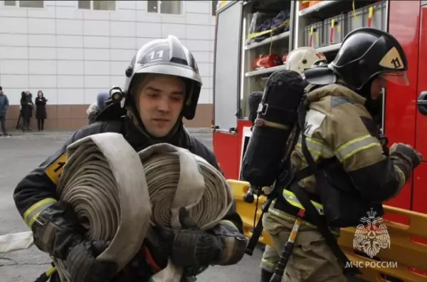 Фото к материалу: За сутки в Ростовской области потушили четыре техногенных пожара