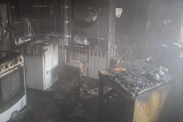 Фото к материалу: В Ростовской области пенсионер получил ожоги при пожаре