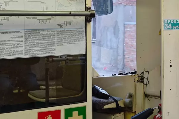 Фото к материалу: В Ростове жители города пожаловались на состояние трамвая №1