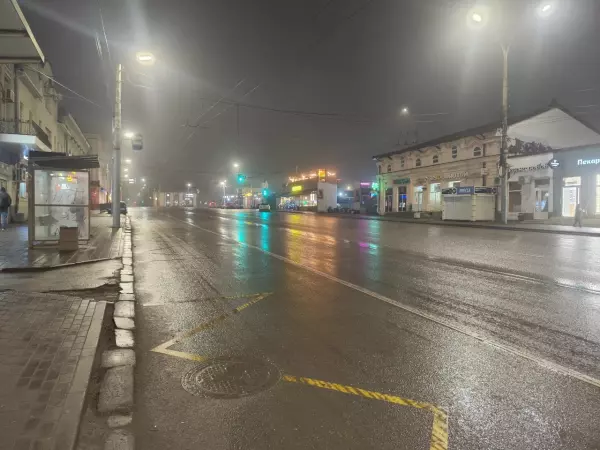 Фото к материалу: Водителей Ростовской области предупреждают о густом тумане на дорогах