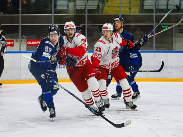 Фото к материалу: ХК «Ростов» обыграл «Рязань-ВДВ» в матче 24 декабря