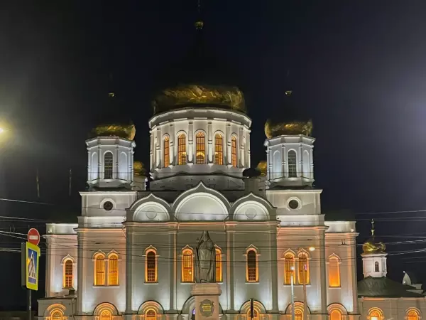 Фото к материалу: Нарядить елку и навести порядки в доме: ростовчанам рассказали, что нужно делать в день Анфисы Рукодельницы