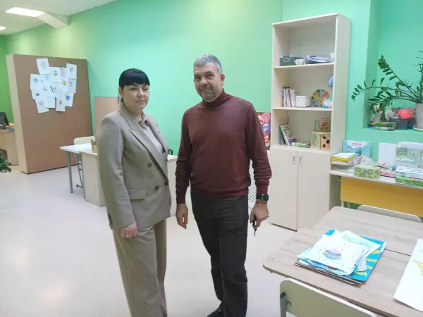 Фото к материалу: Ростовские «Делороссы» помогают школам