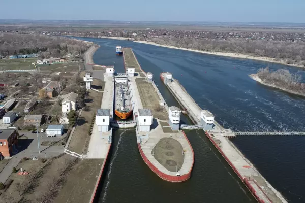 Фото к материалу: Между Ростовской областью и Мариуполем хотят запустить сообщение по морю