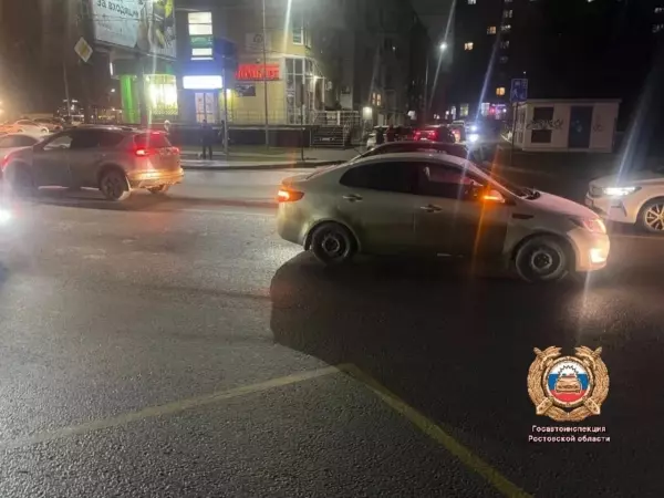 Фото к материалу: В Ростове 37-летняя женщина пострадала в аварии