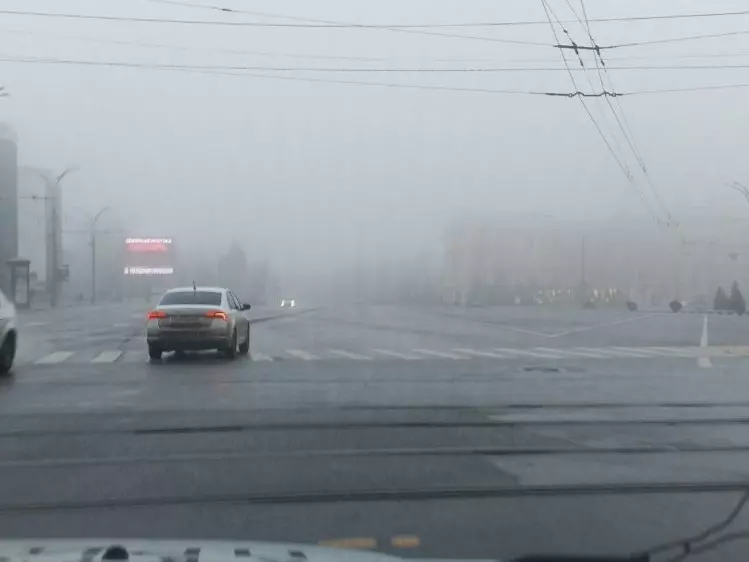 Автомобилистов Ростовской области предупредили о густом тумане вечером 7 января
