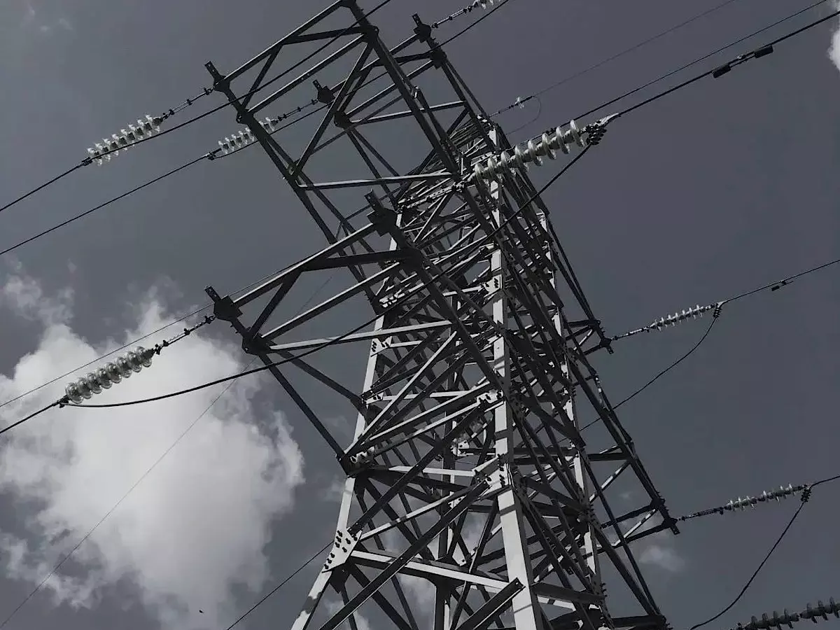 Из-за непогоды энергетики Дона перешли на особый режим работы