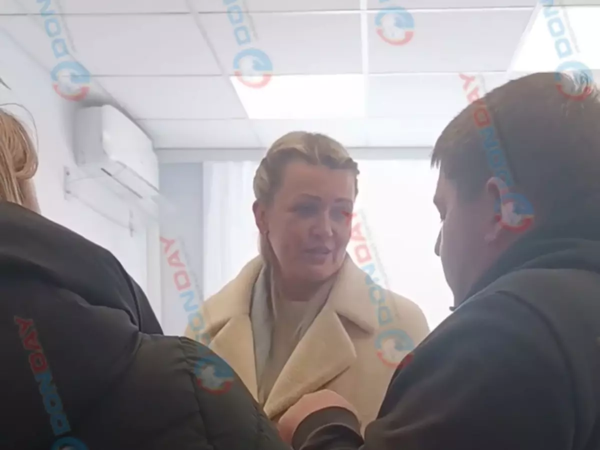 В Батайске родители и персонал детсада вступились за заведующую, которую хотят уволить