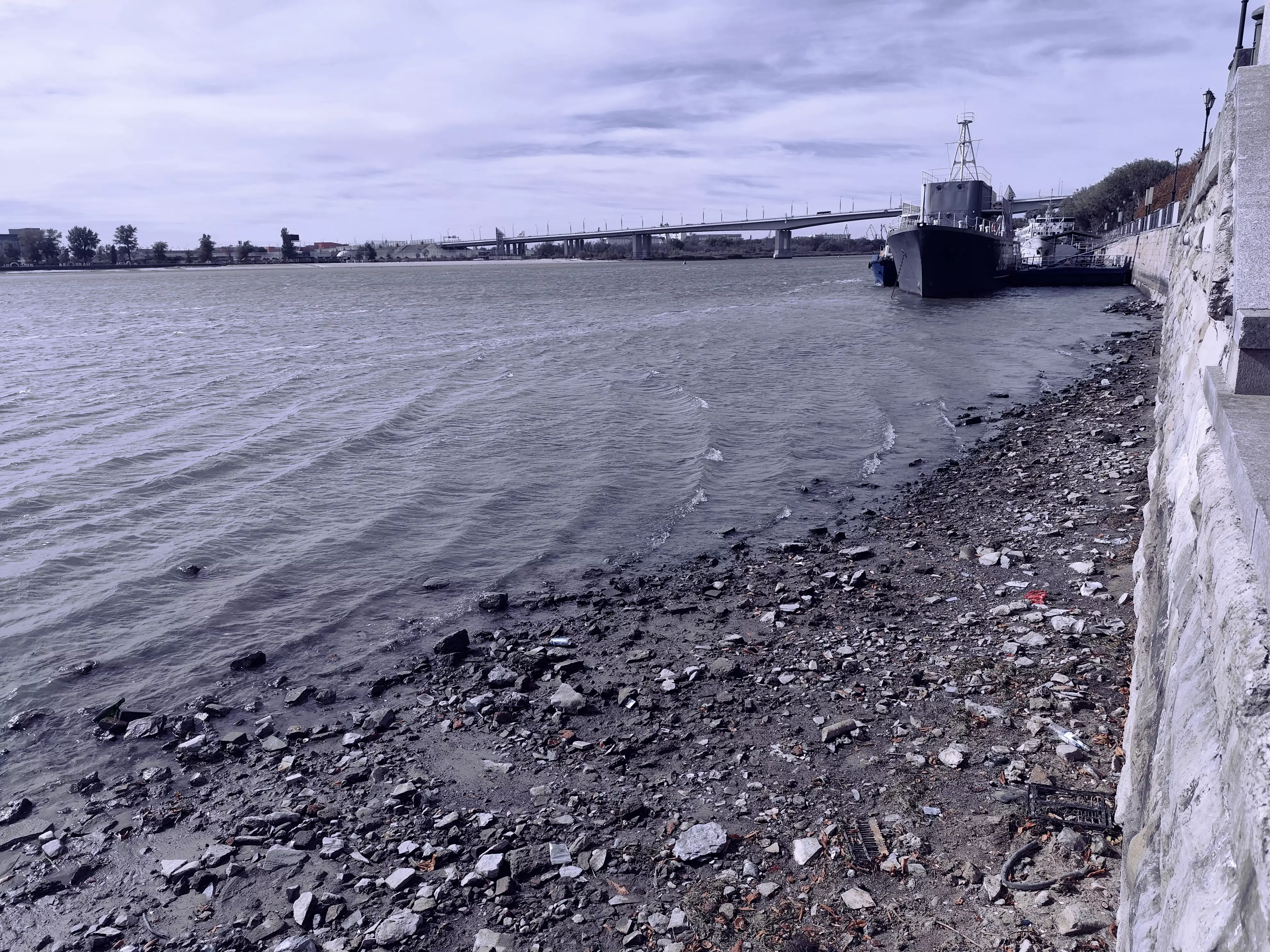 Уровень воды в Дону опасно упал