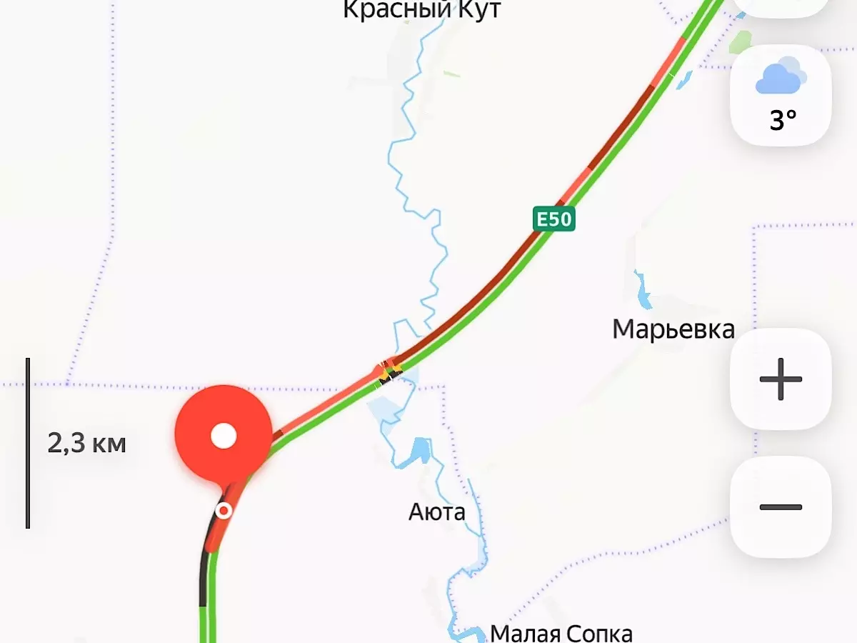Гигантский затор на трассе М-4 в Октябрьском районе растянулся на 10 километров