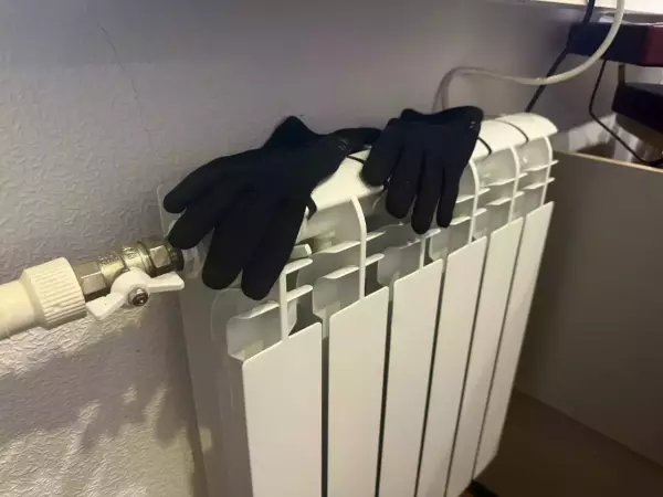 Фото к материалу: В Ростове из-за аварий 14 многоквартирных домов остались без тепла