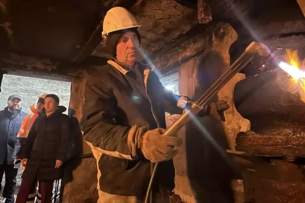 Фото к материалу: Названы причины крупной коммунальной аварии на водоводе в Ростовской области