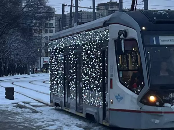 Фото к материалу: Из-за перекрытия улиц общественный транспорт в Таганроге изменил маршруты движения