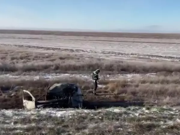 Фото к материалу: Сгорела дотла: в жесткой аварии с грузовиком на Дону пострадал ребенок и трое погибли