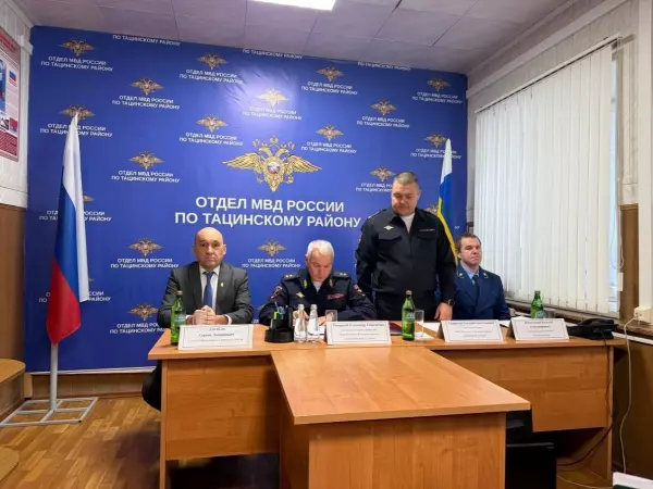 Фото к материалу: Отдел МВД по Тацинскому району возглавил Евгений Гаврилов