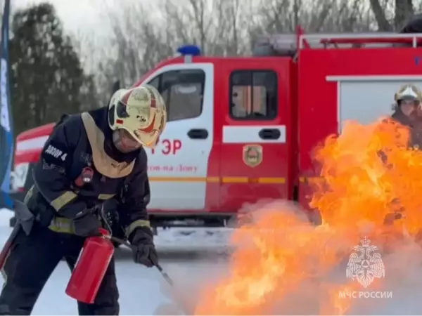 Фото к материалу: За сутки в Ростовской области из пожаров спасли двух человек