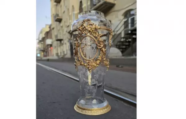 Фото к материалу: «Весточка из прошлого»: какой антиквариат продают в Ростовской области